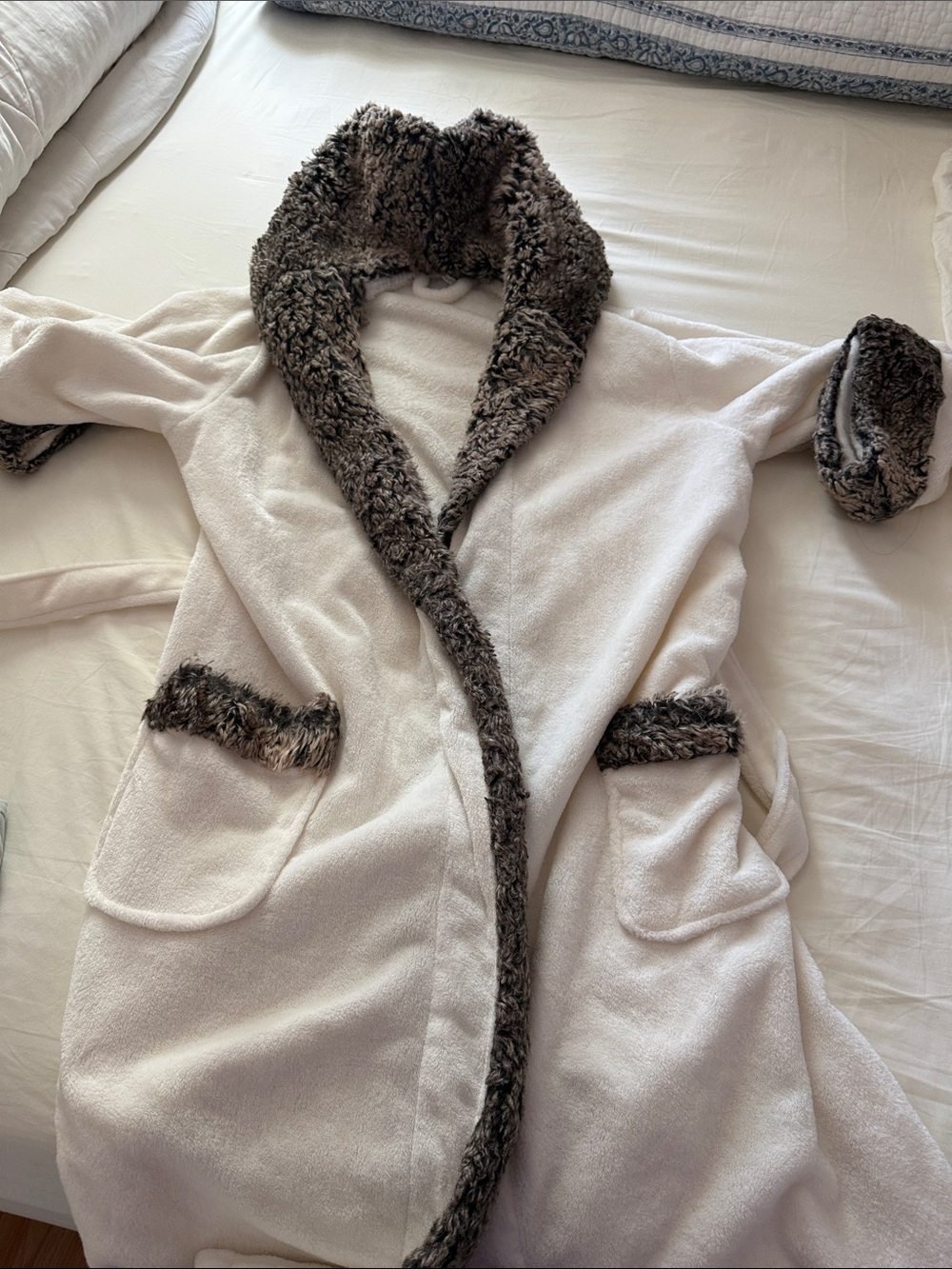 Pottery Barn robe